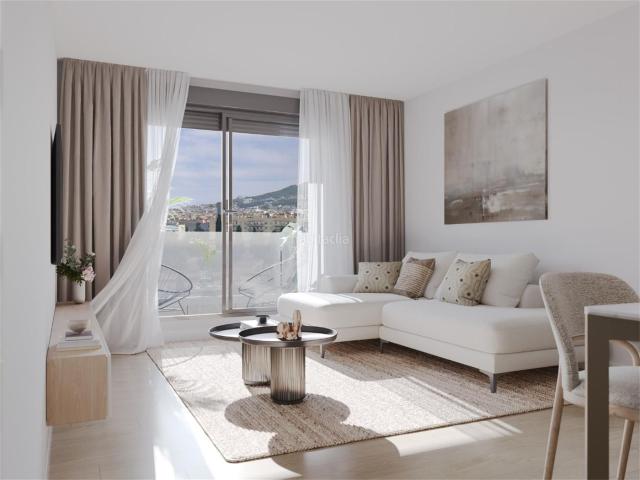 Piso en venta en Barcelona, Porta. Pisos.