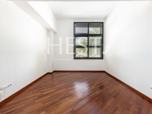 Piso en venta en Barcelona, Provençals del Poblenou. Exclusiva vivienda en una emblemática finca industrial rehabilitada en Poblenou. Pisos.