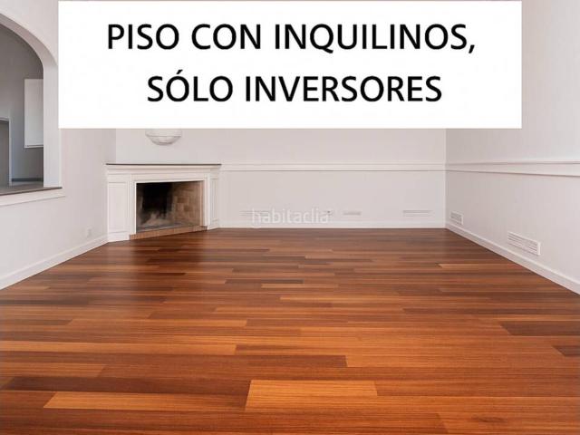 Piso en venta en Barcelona, Putget Farró. Piso ALQUILADO en venta en calle Vallirana. Pisos.
