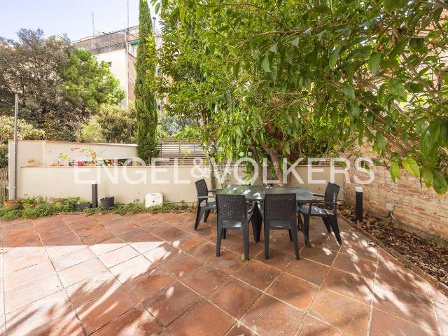 Piso en venta en Barcelona, Putget Farró. Piso reformado con gran terraza en Sant Gervasi Putxet. Pisos.