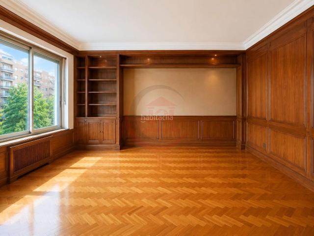 Piso en venta en Barcelona, Putget Farró. PISO SEÑORIAL EN GRACIA CON TERRAZA PARKING. Pisos.