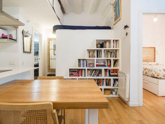 Piso en venta en Barcelona, Raval. Vivienda de autor con terraza privada en el Raval. Pisos.