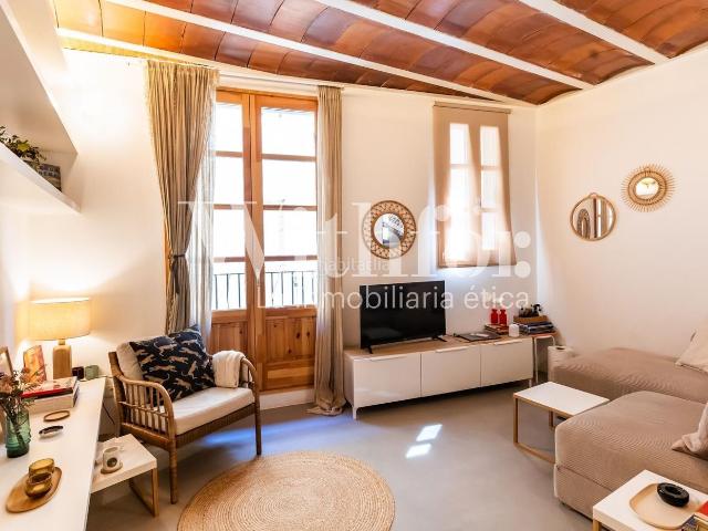 Piso en venta en Barcelona, Raval. Casa Terracota. Pisos.