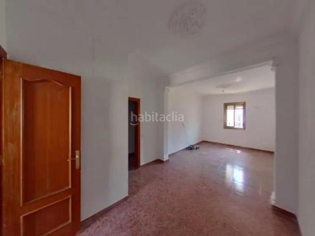 Piso en venta en Barcelona, Raval. Barcelona, Barcelona. EN RENTABILIDAD se vende alquilado, no se puede visitar ni hipotecar. Pisos.