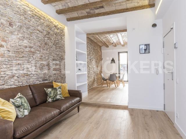Piso en venta en Barcelona, Raval. Espectacular piso reformado en Ciutat Vella. Pisos.