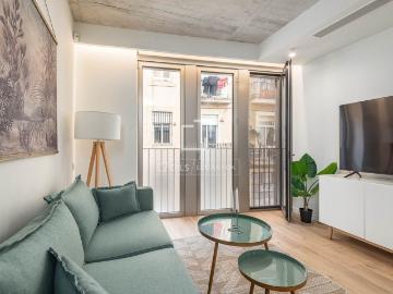 Piso en venta en Barcelona, Raval. Estupendo piso de obra nueva de 2 dormitorios con terraza de 9 m en venta en Sant Antoni, Barcelona. Pisos.