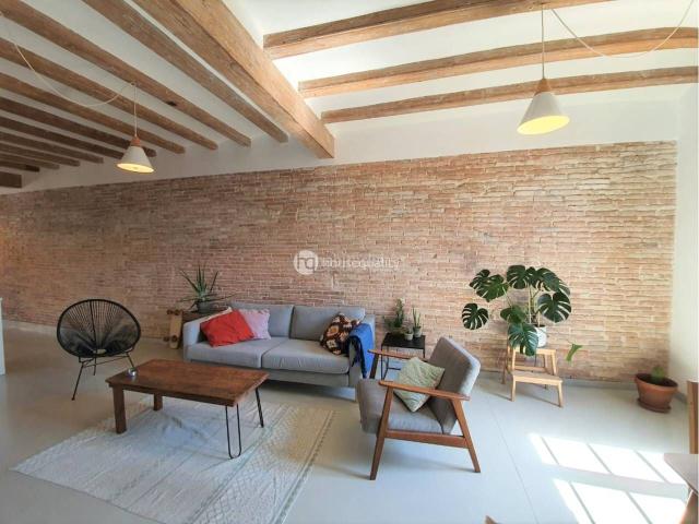 Piso en venta en Barcelona, Raval. FRENTE A LA FILMOTECA, espectaculares vistas a Montjüic. Pisos.