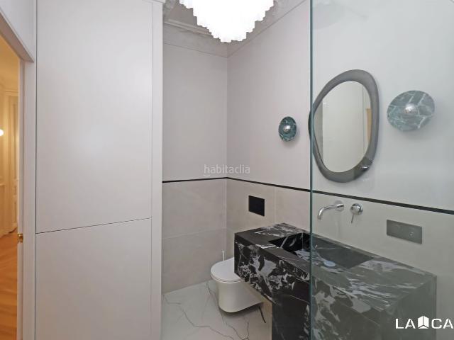 Piso en venta en Barcelona, Raval. GRAN OPORTUNIDAD EN BARCELONA!. Pisos.
