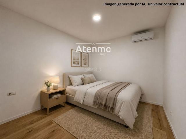 Piso en venta en Barcelona, Raval. HOSPITAL CIUTAT VELLA Piso reformado a estrenar junto a La Rambla. Pisos.