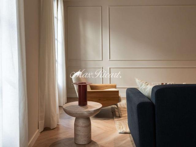 Piso en venta en Barcelona, Raval. Magnífico piso de obra nueva a un paso de La Rambla 122m. Pisos.