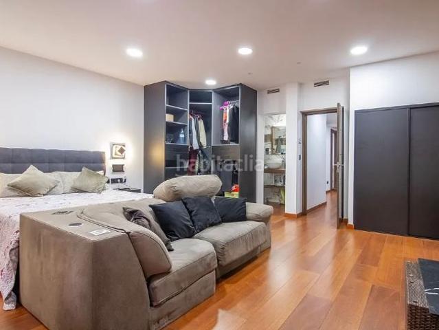 Piso en venta en Barcelona, Raval. Oportunidad en Sant Antoni. Pisos.