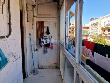 Piso en venta en Barcelona, Raval. PISO BIEN UBICADO A LA VENTA EN CIUDAD VELLA. Pisos.