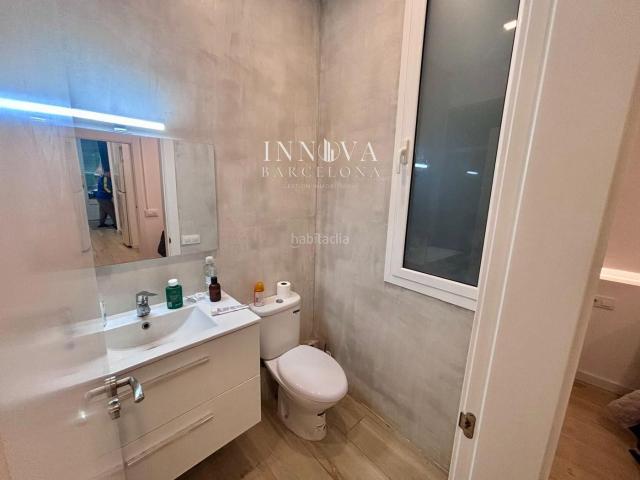 Piso en venta en Barcelona, Raval. Piso En Calle Cardona con reformado integral y céntrico. Pisos.