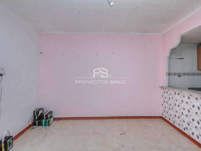 Piso en venta en Barcelona, Raval. PISO EN CROBADOR, BARCELONA. Pisos.