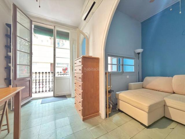 Piso en venta en Barcelona, Raval. Piso en venta en Barcelona centro. Pisos.