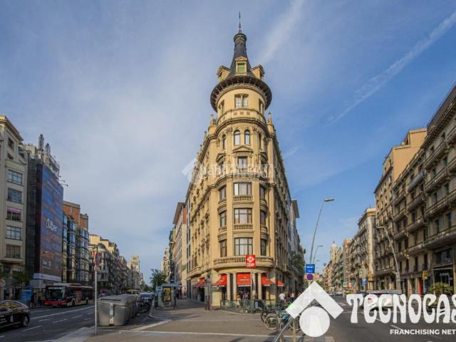 Piso en venta en Barcelona, Raval. Piso en venta en Barcelona. Pisos.