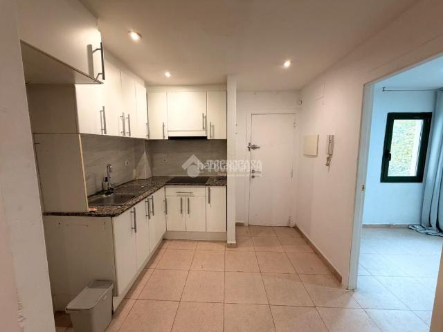 Piso en venta en Barcelona, Raval. Piso en venta en Barcelona. Pisos.