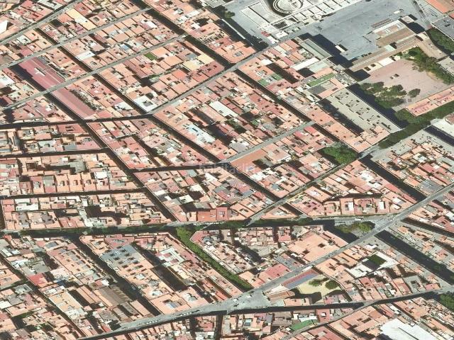 Piso en venta en Barcelona, Raval. Piso en venta en calle Carme. Pisos.