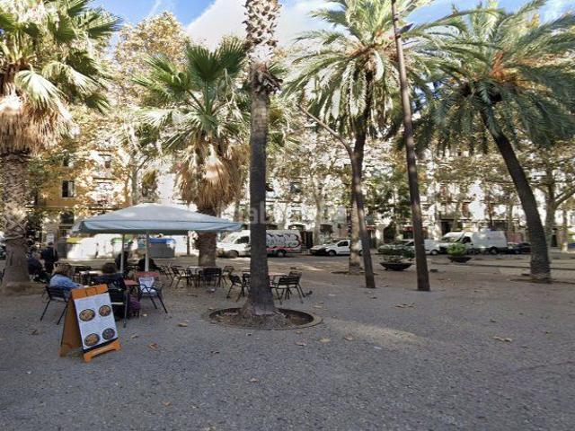 Piso en venta en Barcelona, Raval. Piso en venta en calle Cera. Pisos.
