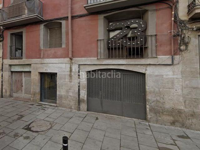 Piso en venta en Barcelona, Raval. Piso en venta en calle Robador. Pisos.