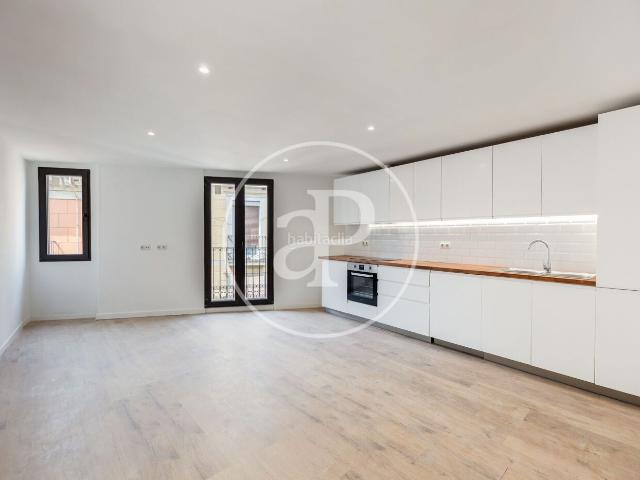 Piso en venta en Barcelona, Raval. Piso en venta en la Ciutat Vella. Pisos.