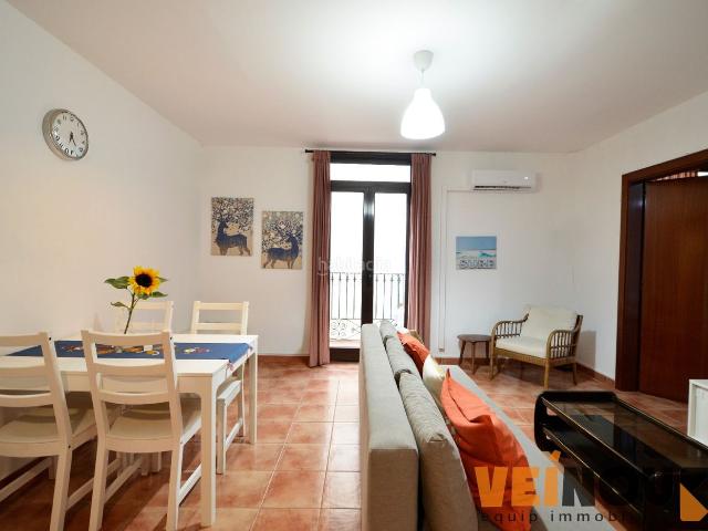 Piso en venta en Barcelona, Raval. Piso reformado en calle Marquès de Barberà, Ciutat Vella Barcelona. Pisos.