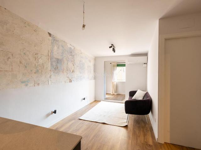 Piso en venta en Barcelona, Raval. Piso único con reforma de diseño en El Raval. Pisos.