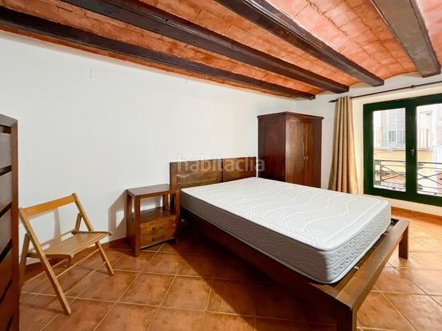 Piso en venta en Barcelona, Raval. Pisos.