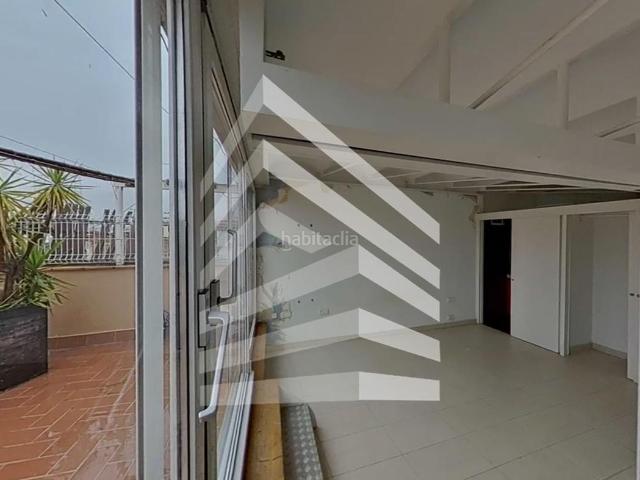 Piso en venta en Barcelona, Raval. Pisos.