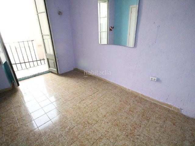 Piso en venta en Barcelona, Raval. Pisos.