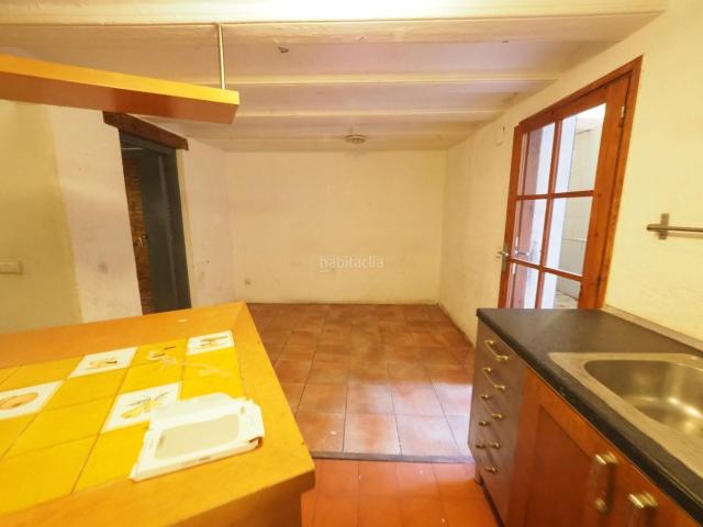 Piso en venta en Barcelona, Raval. SE VENDE PISO EN BARCELONA, ZONA EL RAVAL. Pisos.