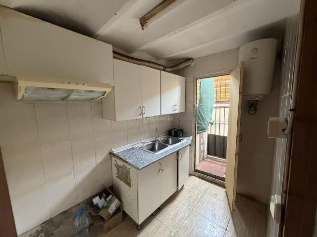 Piso en venta en Barcelona, Raval. Solvia Inmobiliaria Piso Barcelona. Pisos.