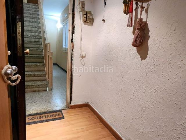 Piso en venta en Barcelona, Roquetes. PISO EN VENTA. Pisos.