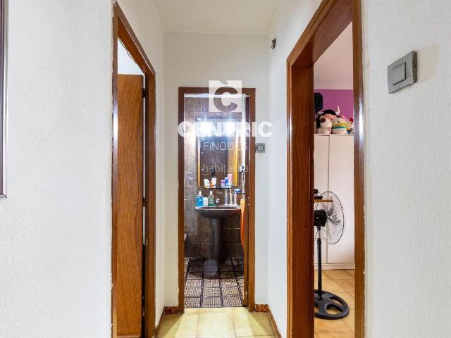 Piso en venta en Barcelona, Sant Martí de Provençals. Piso de tres habitaciones en Sant Martí. Pisos.
