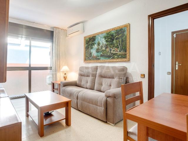 Piso en venta en Barcelona, Sant Martí de Provençals. Piso en venta en Calle de Fluvià. Pisos.