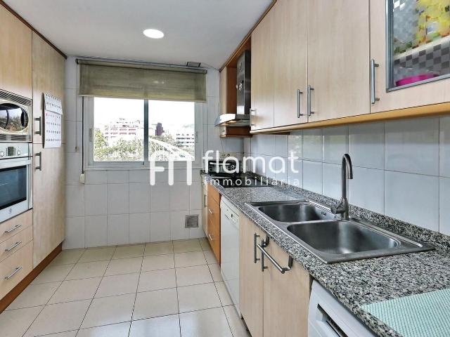 Piso en venta en Barcelona, Sant Martí de Provençals. PISO EN BAC DE RODA. Pisos.