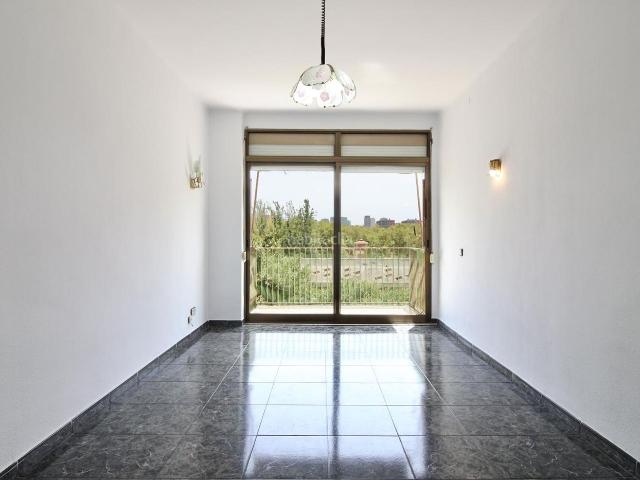 Piso en venta en Barcelona, Sant Martí de Provençals. Pisos.