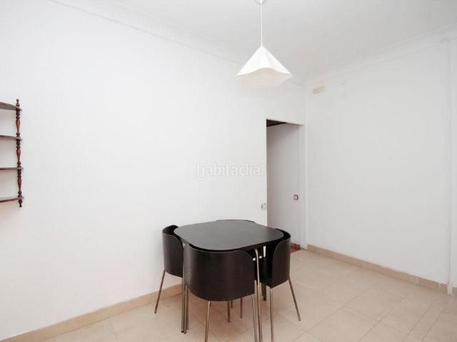 Piso en venta en Barcelona, Sant Antoni. Floridablanca Calàbria. Pisos.