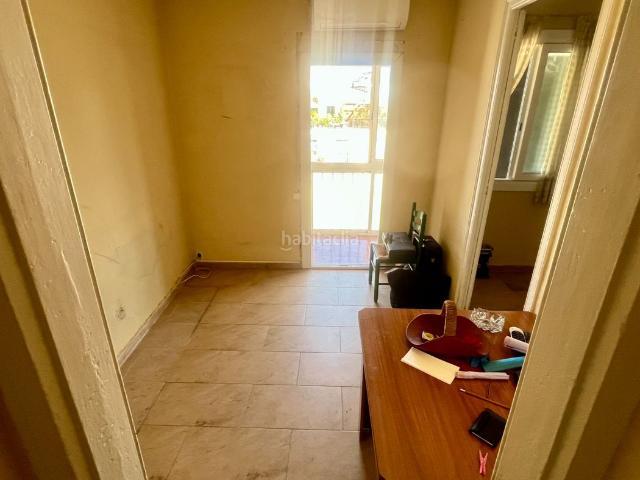 Piso en venta en Barcelona, Sant Antoni. INFORMATE SIN COMPROMISO!. Pisos.