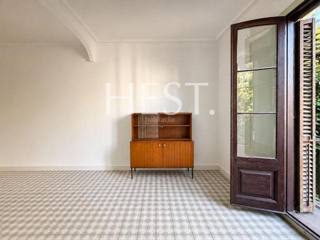 Piso en venta en Barcelona, Sant Antoni. Luz en el Eixample. Pisos.