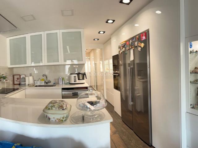 Piso en venta en Barcelona, Sant Antoni. Piso completamente reformado en Sant Antoni. Pisos.
