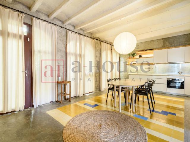Piso en venta en Barcelona, Sant Antoni. PISO DE OBRA NUEVA CON PISCINA COMUNITARIA, TODO EXTERIOR EN SANT ANTONI. Pisos.