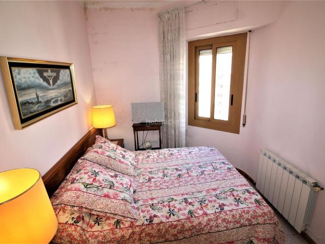 Piso en venta en Barcelona, Sant Antoni. Pisos.