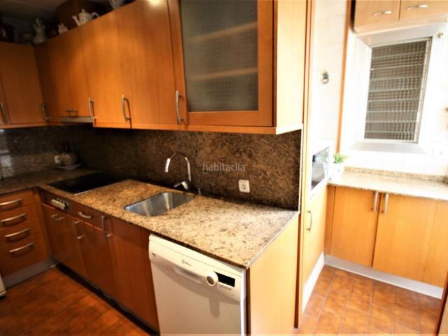 Piso en venta en Barcelona, Sant Antoni. Pisos.