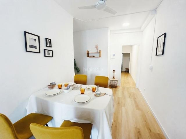 Piso en venta en Barcelona, Sant Antoni. Pisos.
