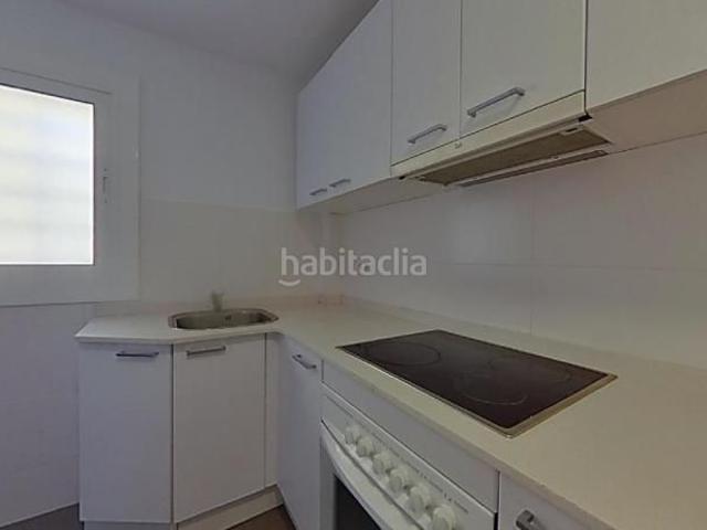 Piso en venta en Barcelona, Sant Genís dels Agudells. Piso en venta en calle Sido. Pisos.