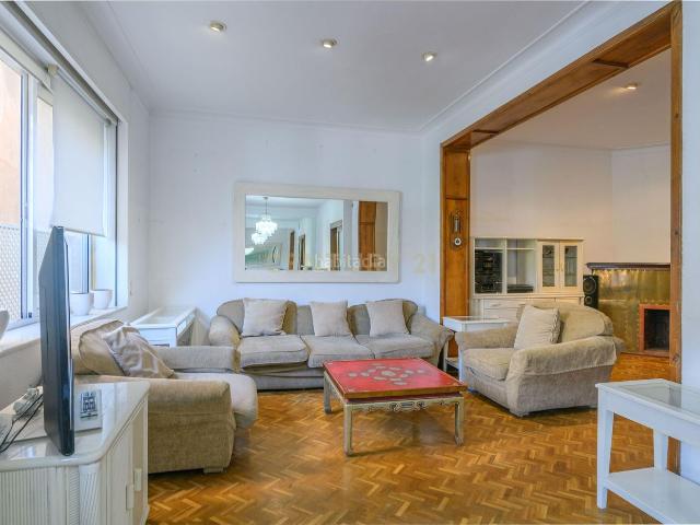 Piso en venta en Barcelona, Sant Gervasi Bonanova. Amplio piso en Bonanova. Pisos.