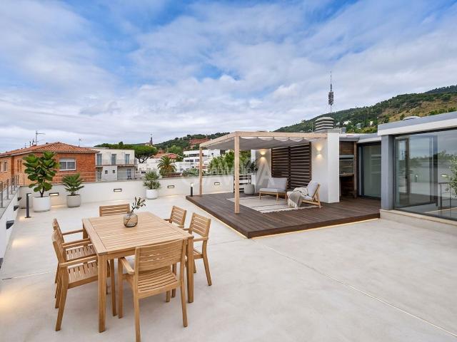 Ático en venta en Barcelona, Sant Gervasi Bonanova. Ático con terraza y vistas de Barcelona. Áticos.
