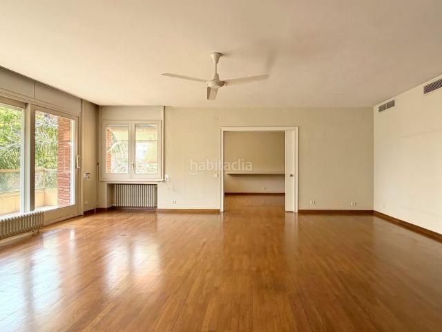 Piso en venta en Barcelona, Sant Gervasi Bonanova. Espectacular 3ª planta en Tres Torres con terraza. Pisos.
