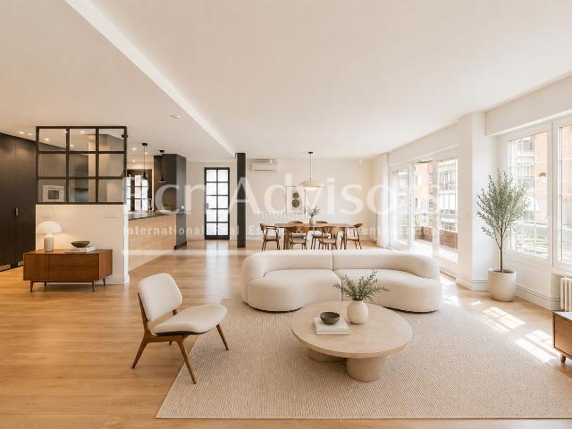 Piso en venta en Barcelona, Sant Gervasi Bonanova. Fabulosa y amplia vivienda reformada con terrazas en La Bonanova. Pisos.